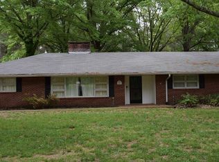 840 White Ave, Henderson, TN 38340
