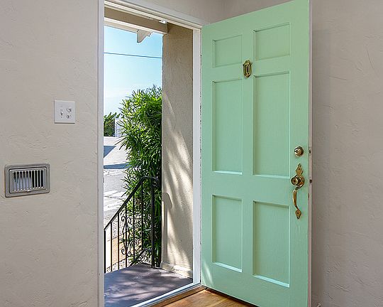 3rd image of 1948 N Avenue 51