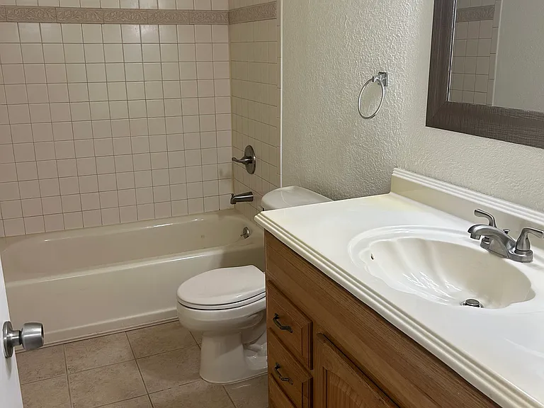 2758 Foxfire Ct — Photo 9