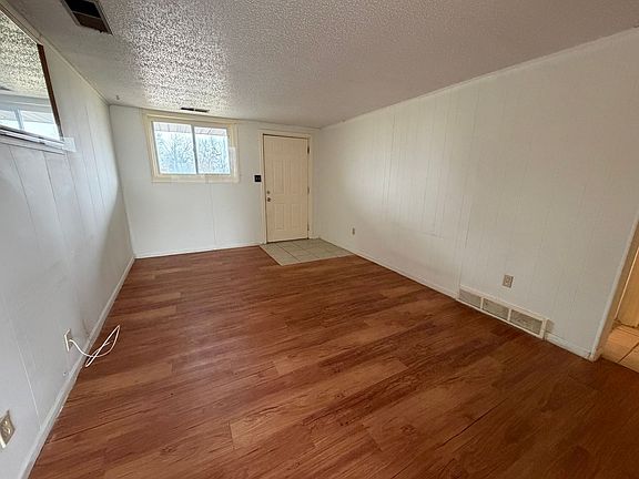 4th image of 6825 N Browns Station Dr #B