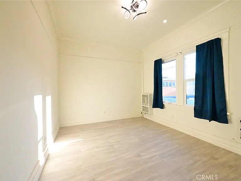 44 Navy St #10 — Photo 16