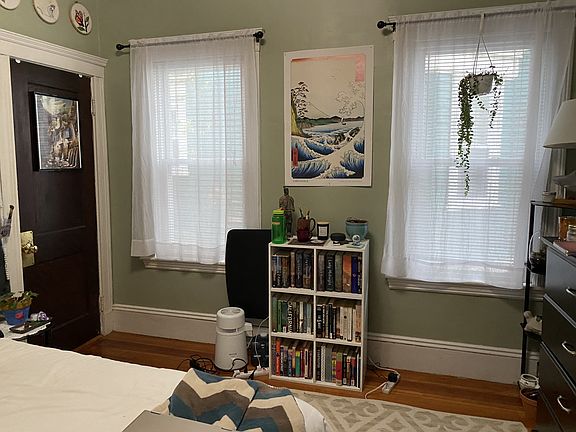5th image of 54 Tremont St #2