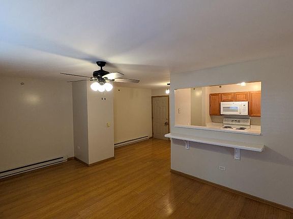 3rd image of 430 Cunat Blvd APT 1A