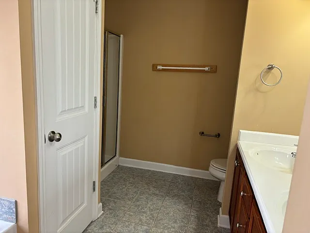 879 Vandenburg Dr — Photo 10