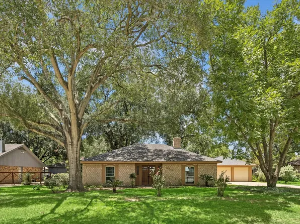 2819 Patna Dr, Katy, TX 77493