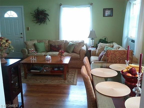 5th image of 16412 Lotus Dr