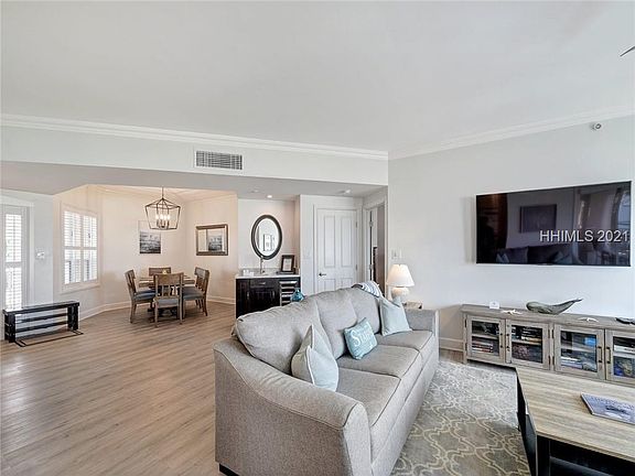 3rd image of 57 Ocean Ln APT 3408