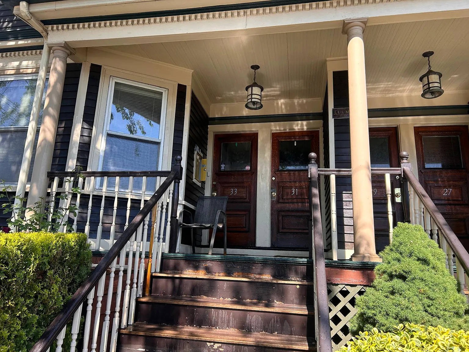 3 bed, 1100 sqft, $2,950 — Photo 1