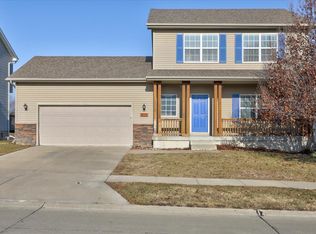 805 SE 12th St, Grimes, IA 50111