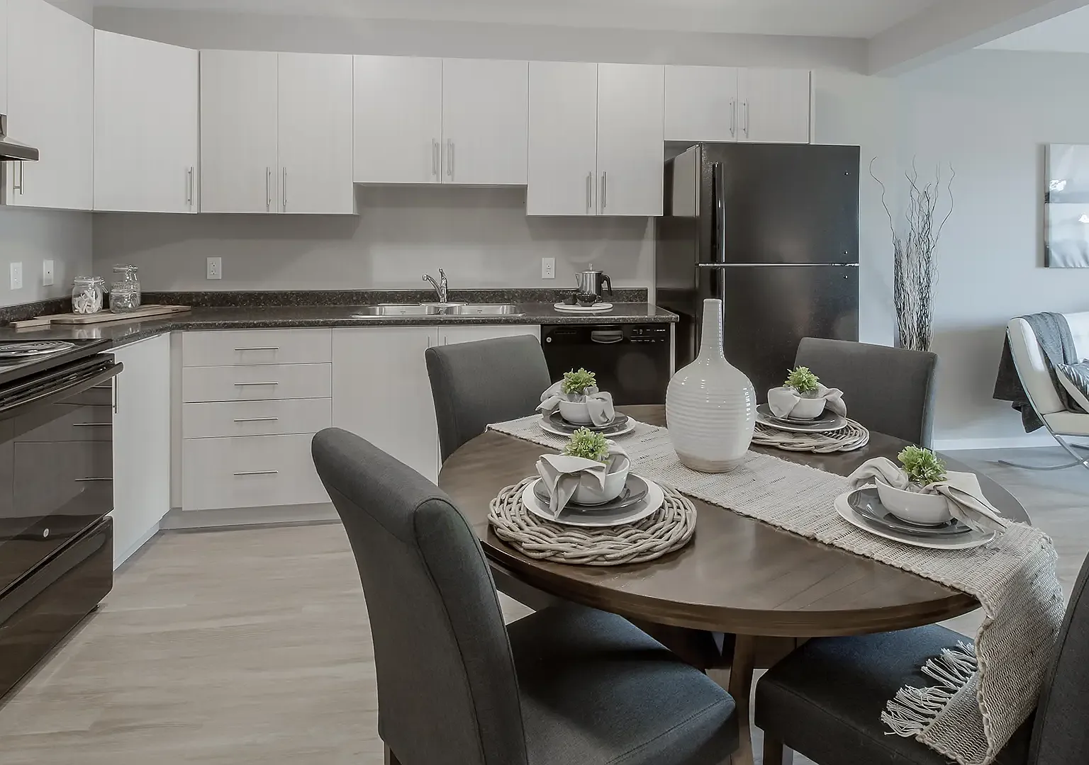Ridgecrest Place — Photo 4