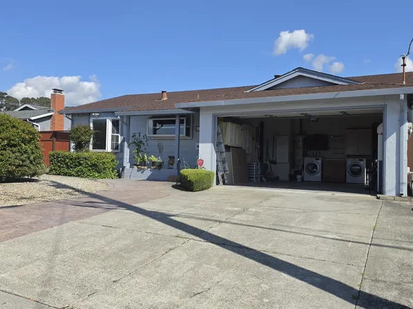 2256 Highlands Rd, San Pablo, CA 94806