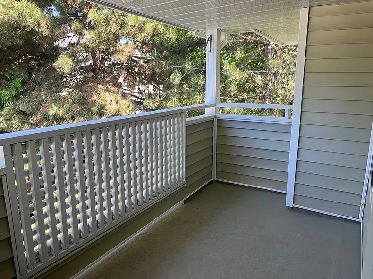 7571 Moffatt Rd #301 — Photo 8