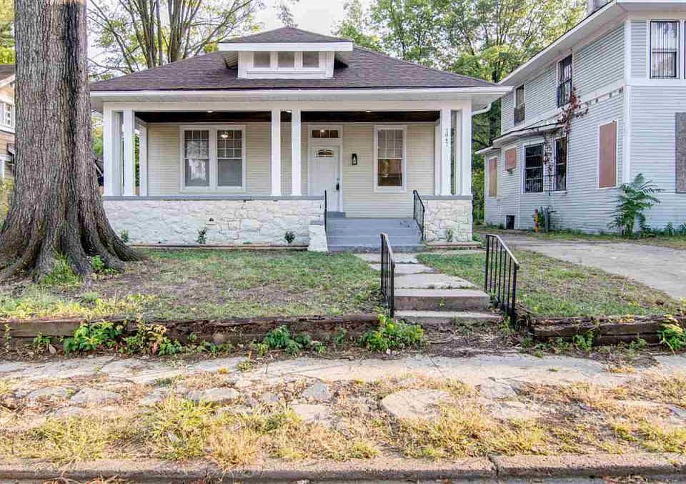 1st image of 1047 Faxon Ave