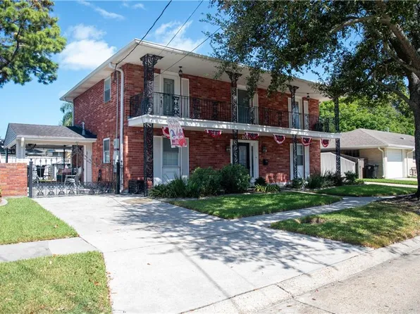 2012 Pelitere Dr, Chalmette, LA 70043