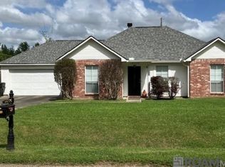 13408 Chase St, Gonzales, LA 70737