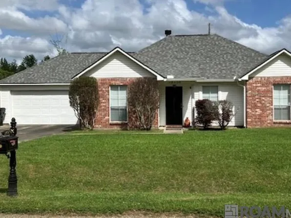 13408 Chase St, Gonzales, LA 70737