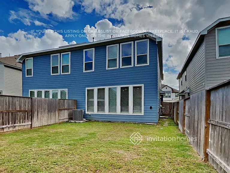 4019 Champlain Way — Photo 17