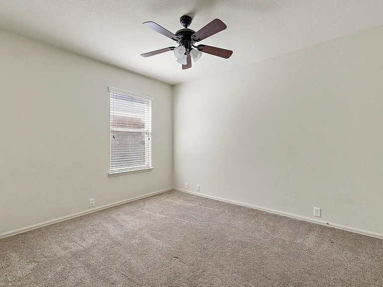225 King Elder Ln — Photo 16