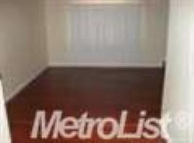 3rd image of 3947 Chatsworth Cir