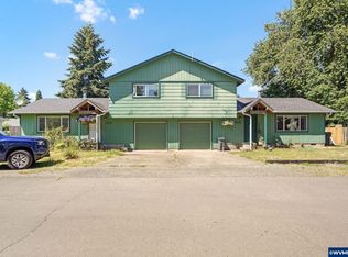 185 Charnelton St, Jefferson, OR 97352