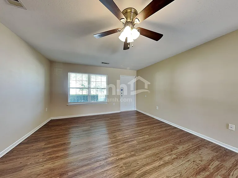 1410 River Run Rd — Photo 7