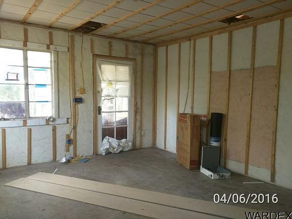 3rd image of 317 Parkview Ave