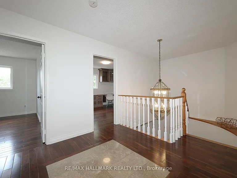 58 Pickett Cres — Photo 23