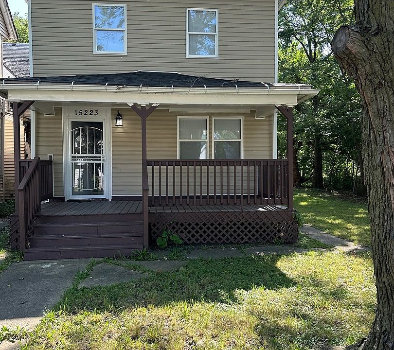 1st image of 15223 Turlington Ave #2F