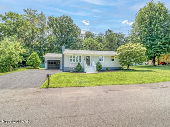 4 Para Dr, Pittston, PA 18640