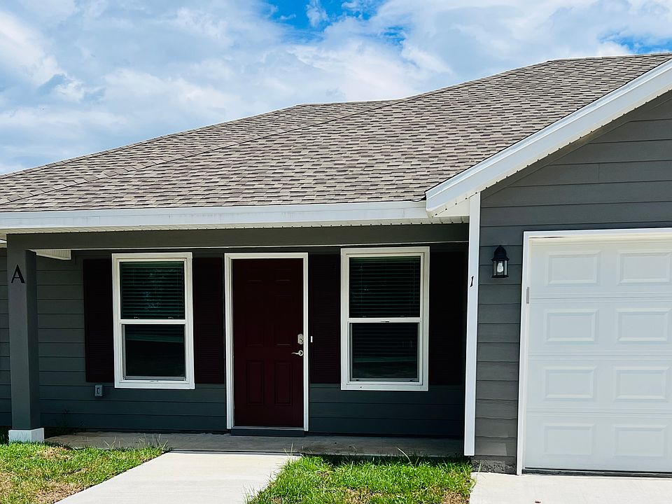 Building SRiverbend Oaks 32 3rd St Folkston GA Zillow