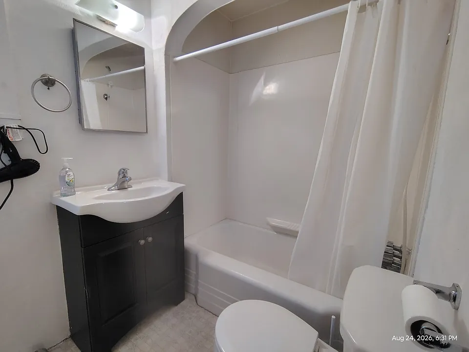 14 Jerome Ave #1