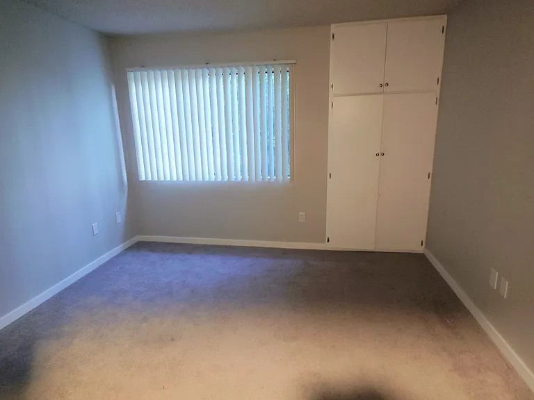735 E Palmer Ave #207 — Photo 6