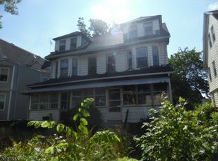 308 S Clinton St, East Orange, NJ 07018