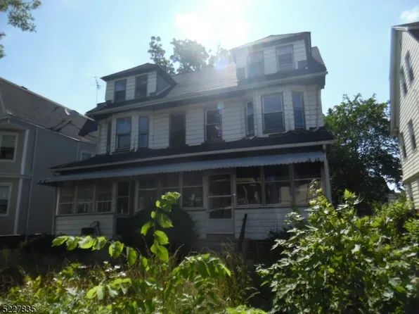 308 S Clinton St, East Orange City, NJ 07018