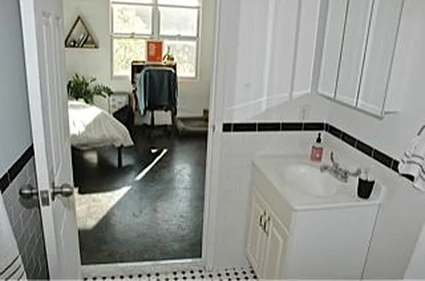 Rented by Boerum Hill Realty | media 41