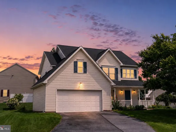 336 Springbrook Dr, Palmyra, PA 17078