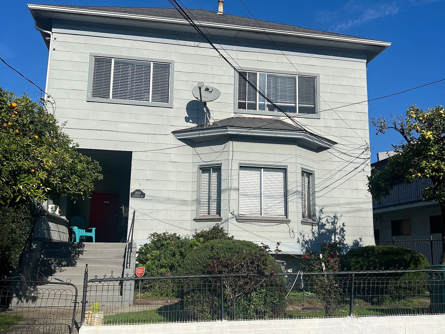 Harrington Ave, Oakland — Photo 1