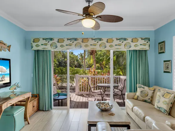 7103 Harbor Village Dr, Duck Key, FL 33050