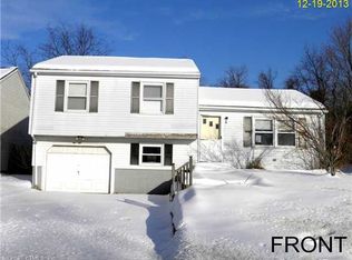 4 Litchfield Ct, Middletown, CT 06457