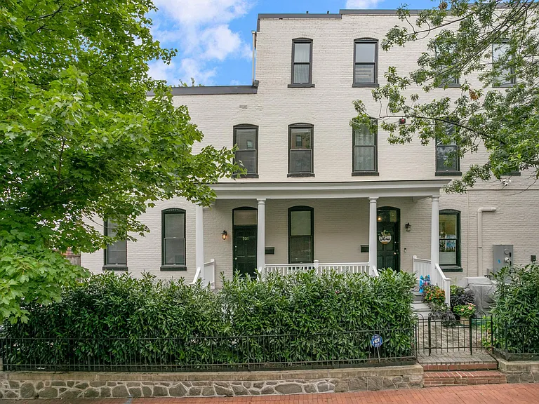 900 Maryland Ave NE #ENGLISH BASEMENT — Photo 28