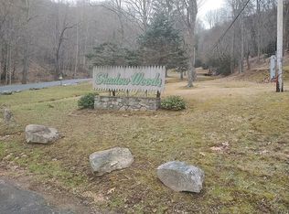 Beacon Rock Ln, Waynesville, NC 28786