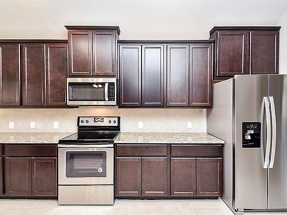 5th image of 10731 Estelle Cir
