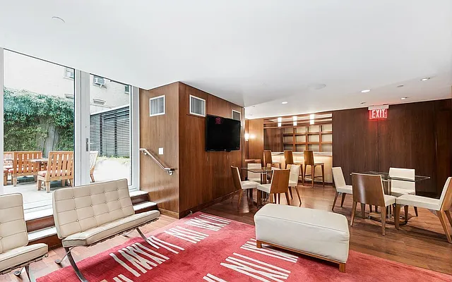 Rented by Compass | media 8