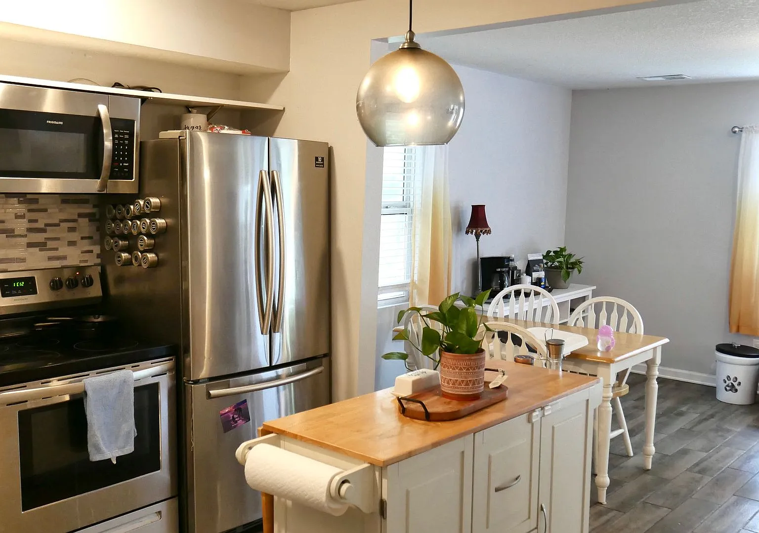 3bd/1ba Home in KCK! — Photo 3