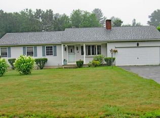 4 Anita Dr, Southampton, MA 01073