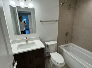 603 S McKinley Ave #1, Arlington Heights, IL 60005