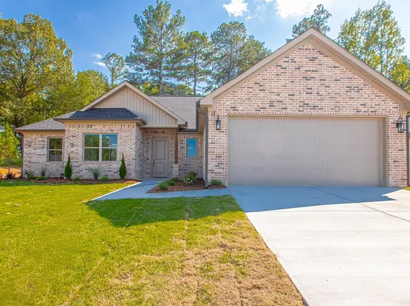 4021 Springwood Cir, Bryant, AR 72022