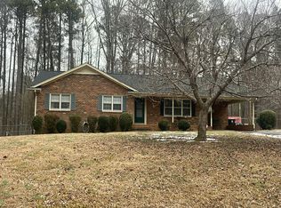 116 Shadow Brook Dr, Hillsborough, NC 27278