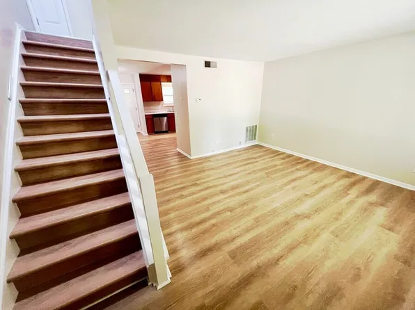 603 Picadilly Sq, Cayce, SC 29033