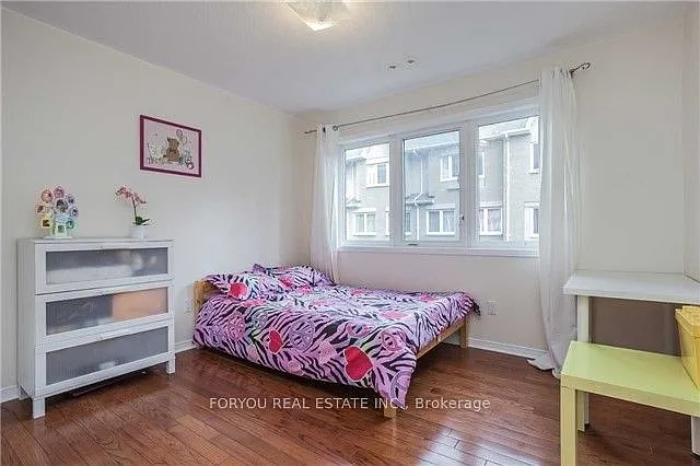29 Rosebank Dr #903 — Photo 4